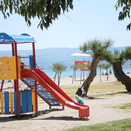 Apartment Lana Omiš Zewnętrze zdjęcie