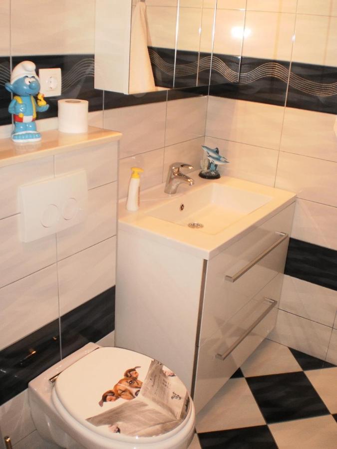 Apartment Lana Omiš Zewnętrze zdjęcie